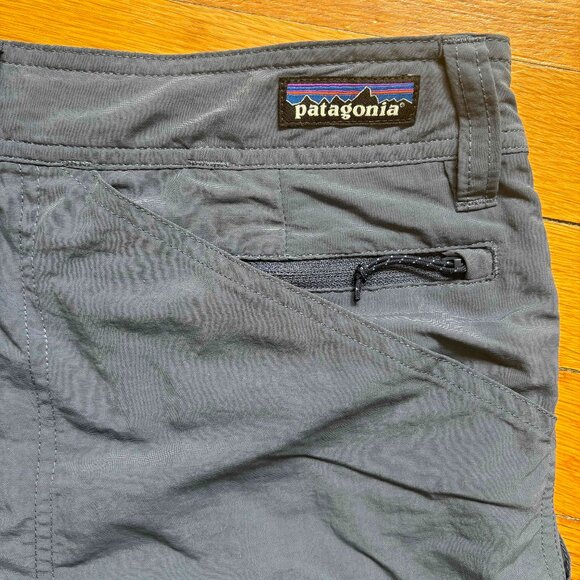Patagonia Men's Wavefarer Stand-Up Board Shorts - 32" waist - Picture 2 of 10